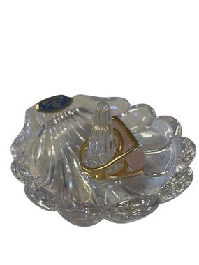 🇨🇿Bohemia Crystal Ring Holder. Shell Shaped. From Czech Republic. New!